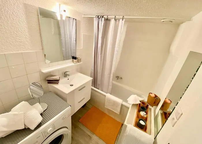 La Parenthese Inattendue, En Plein Coeur De *